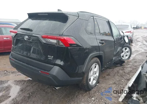 2021 Toyota Rav4 Xle from USA, damaged, VIN 2T3P1RFV0MW180004